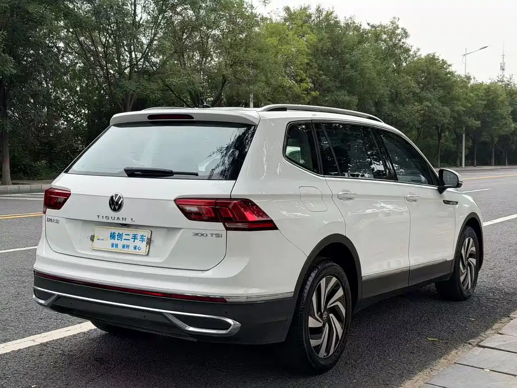 Volkswagen Tiguan L — миниатюра 4