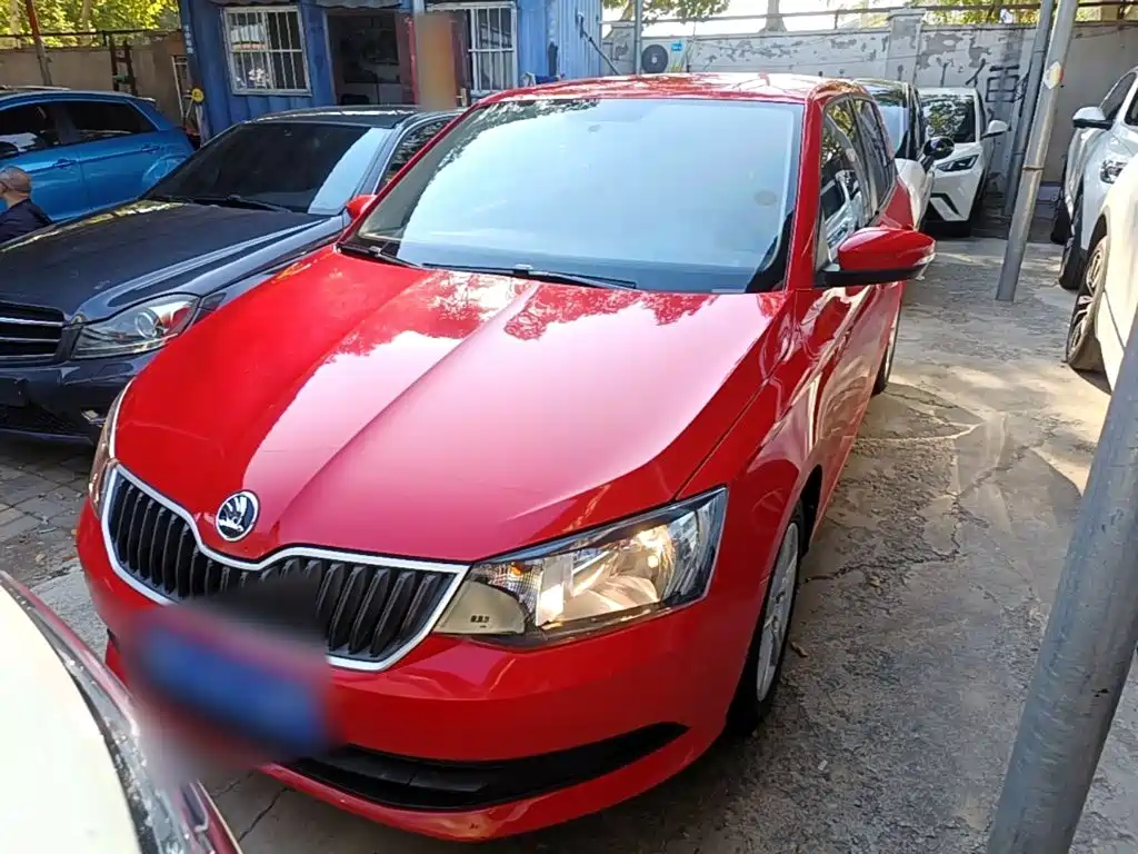 Skoda Fabia — миниатюра 3
