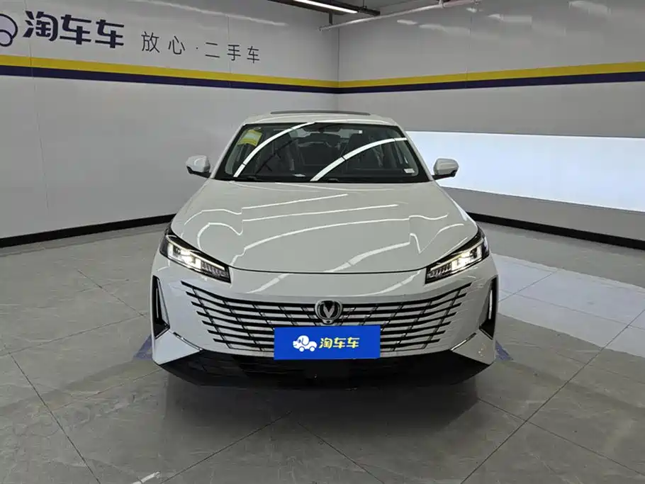 Changan Eado 2025 1.5T 500Bar Luxury