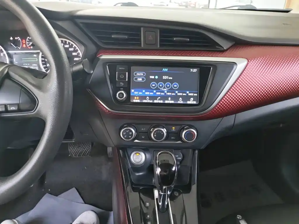 Nissan Bluebird — миниатюра 13