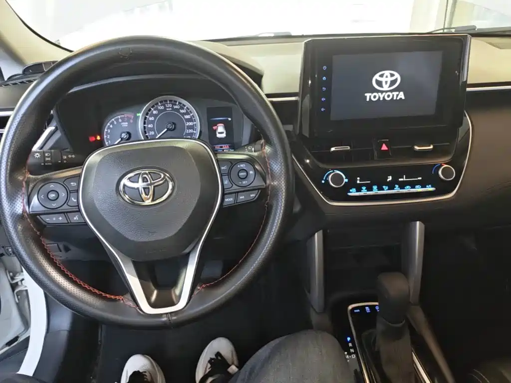 Toyota Frontlander — миниатюра 10