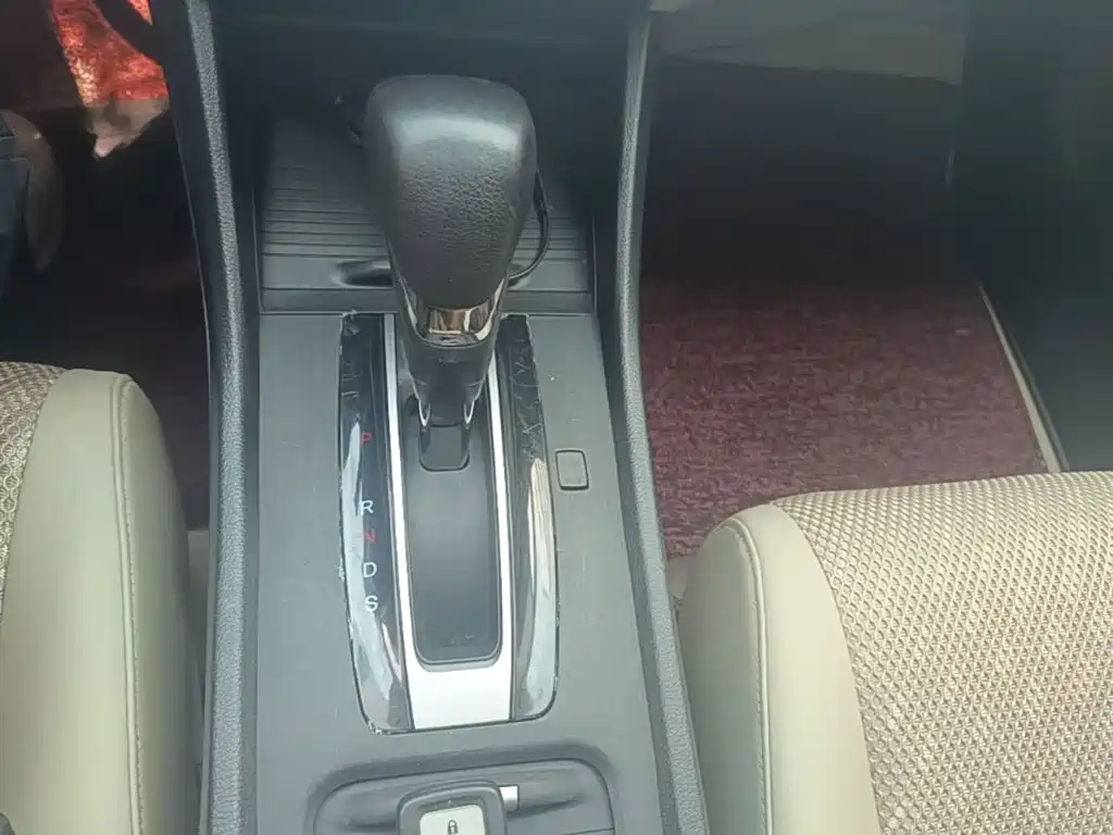 Honda Jade — миниатюра 14