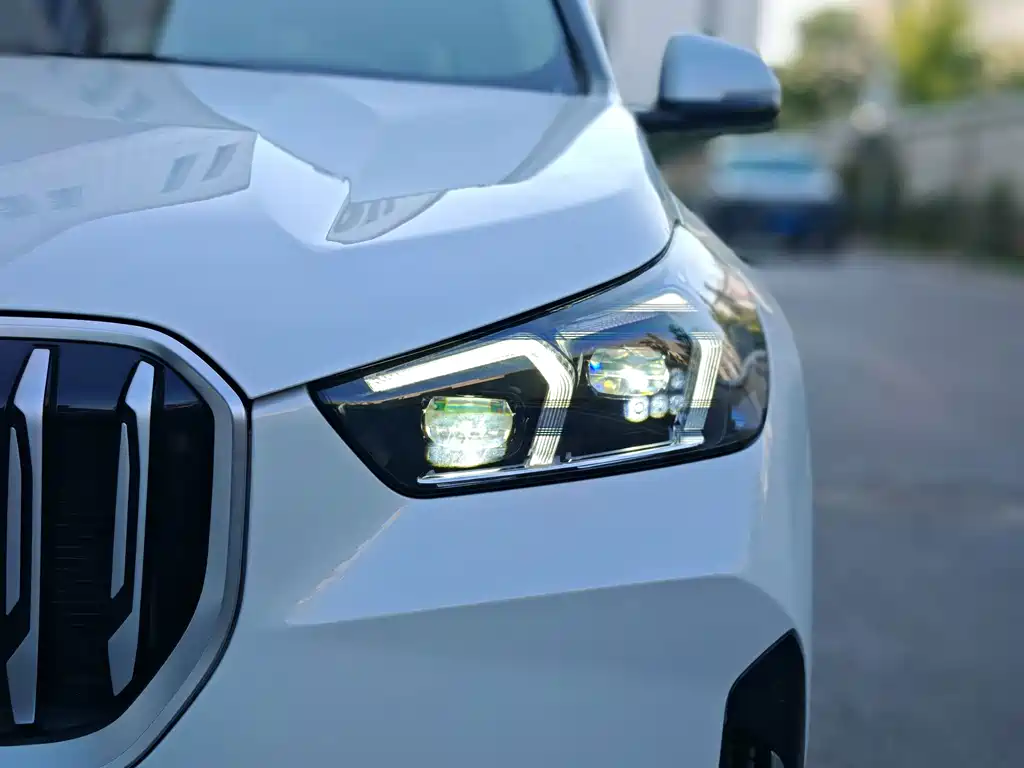 BMW X1 — миниатюра 8