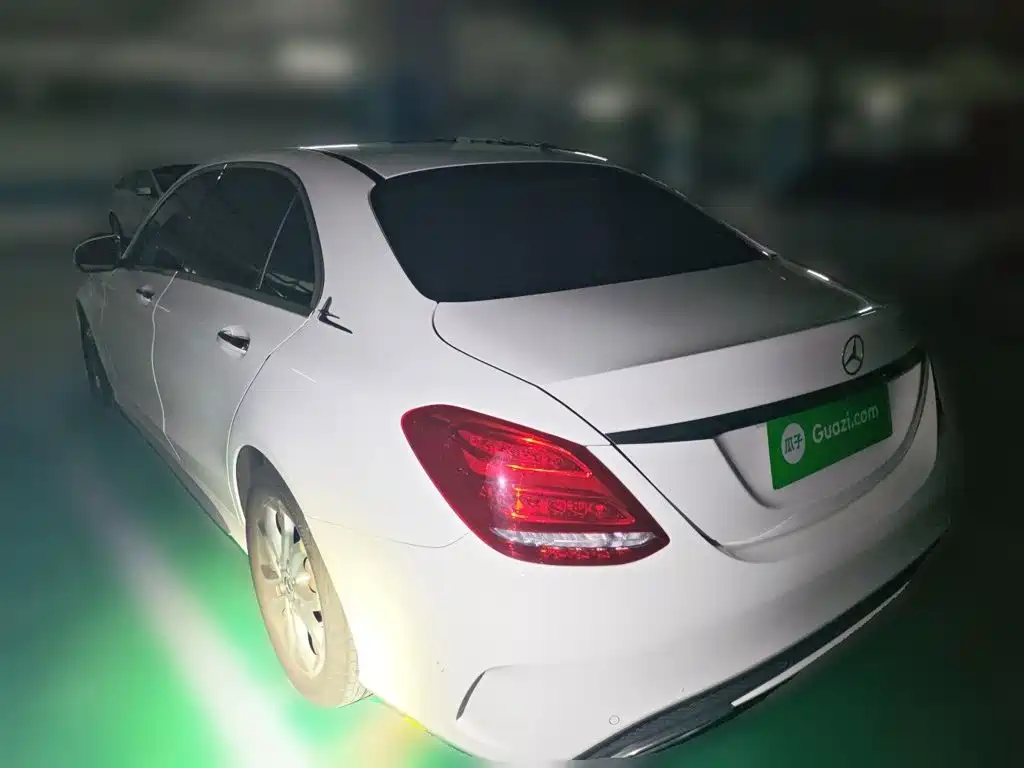 Mercedes-Benz C-Class — миниатюра 10