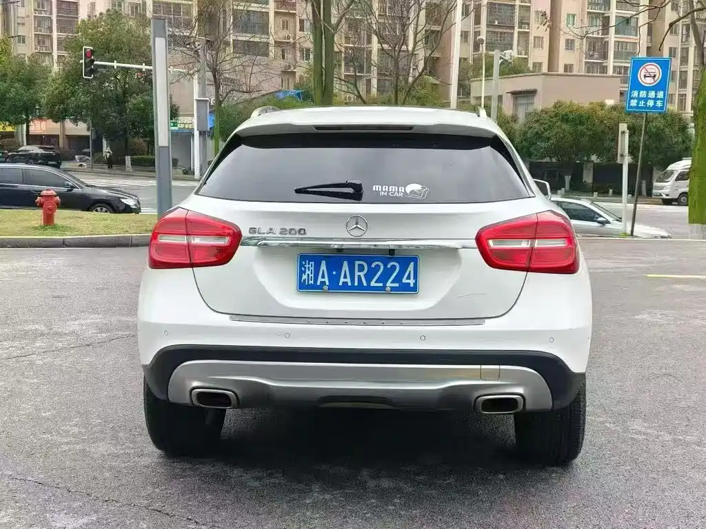 Mercedes-Benz GLA — миниатюра 6