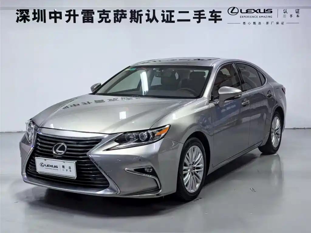 Lexus ES 2018