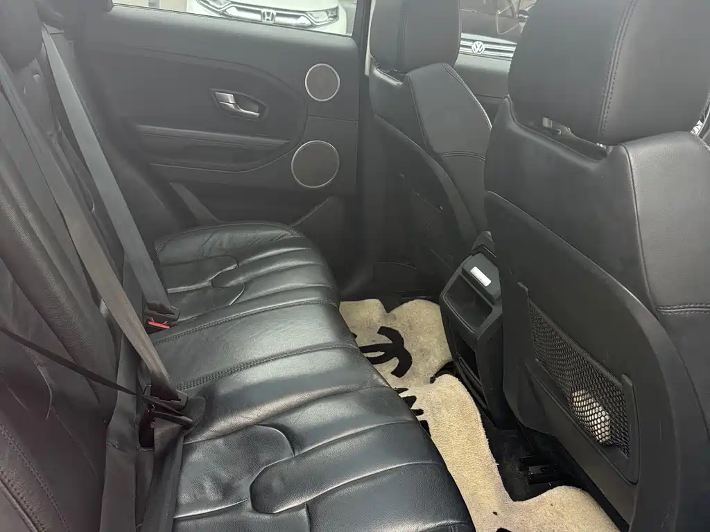 Land Rover Evoque (Import) — миниатюра 12