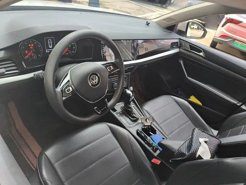 Volkswagen Lavida — миниатюра 13