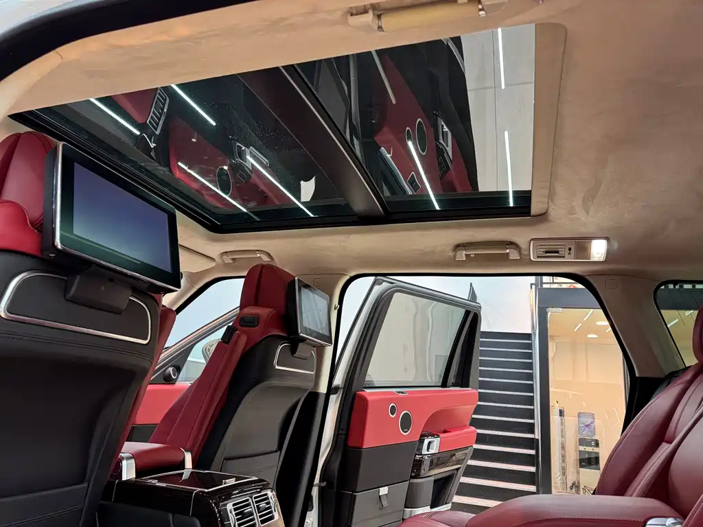 LAND ROVER RANGE ROVER