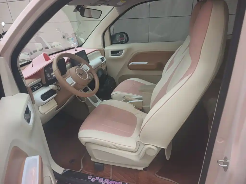 Wuling MINIEV — миниатюра 15