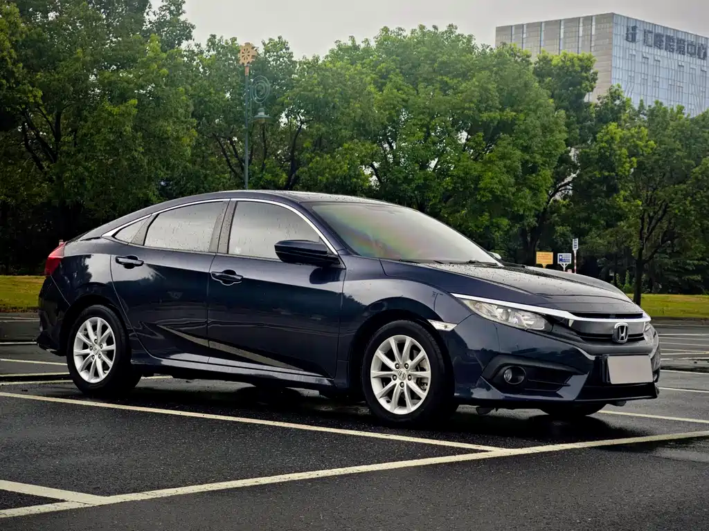 Honda Civic — миниатюра 3