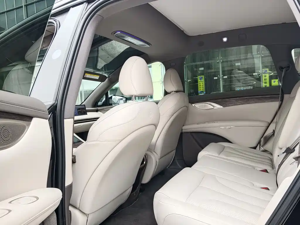 ZHIJI AUTOMOBILE ZHIJI LS7