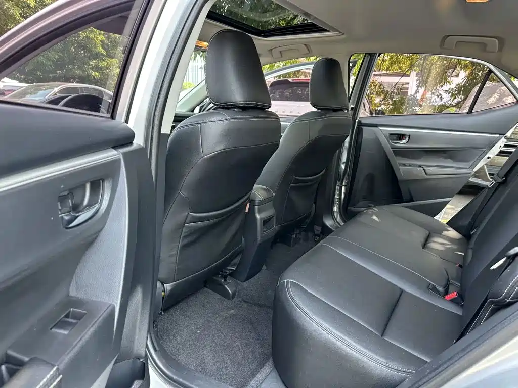Toyota Corolla — миниатюра 11