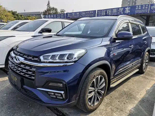 CHERY TIGGO 8