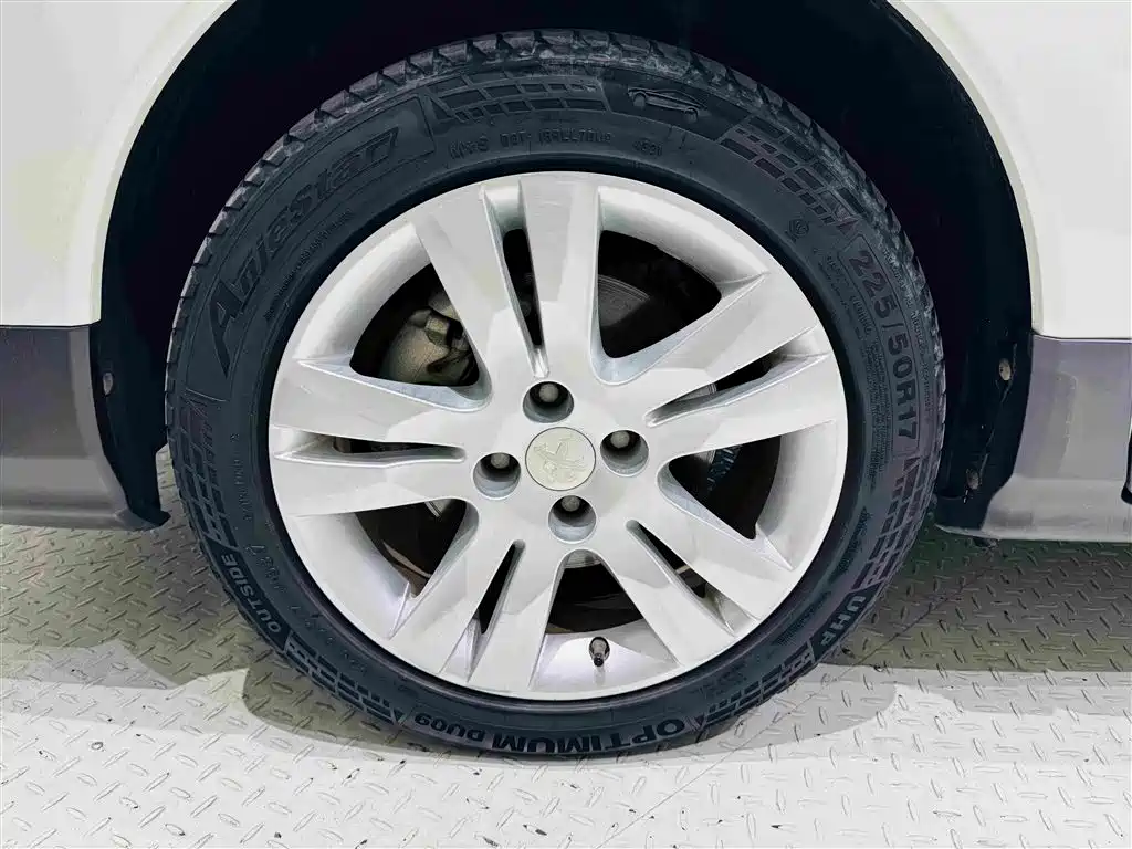 Peugeot 3008 1.6THP Auto Classic Edition, фото 10