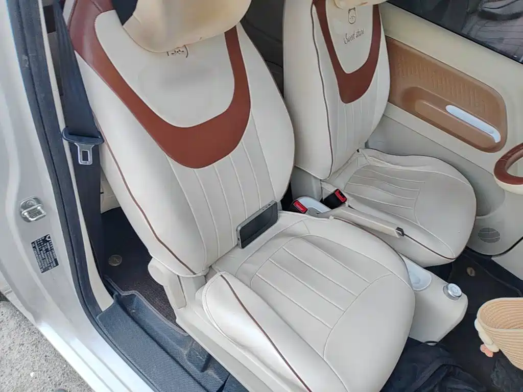 Wuling MINIEV — миниатюра 25