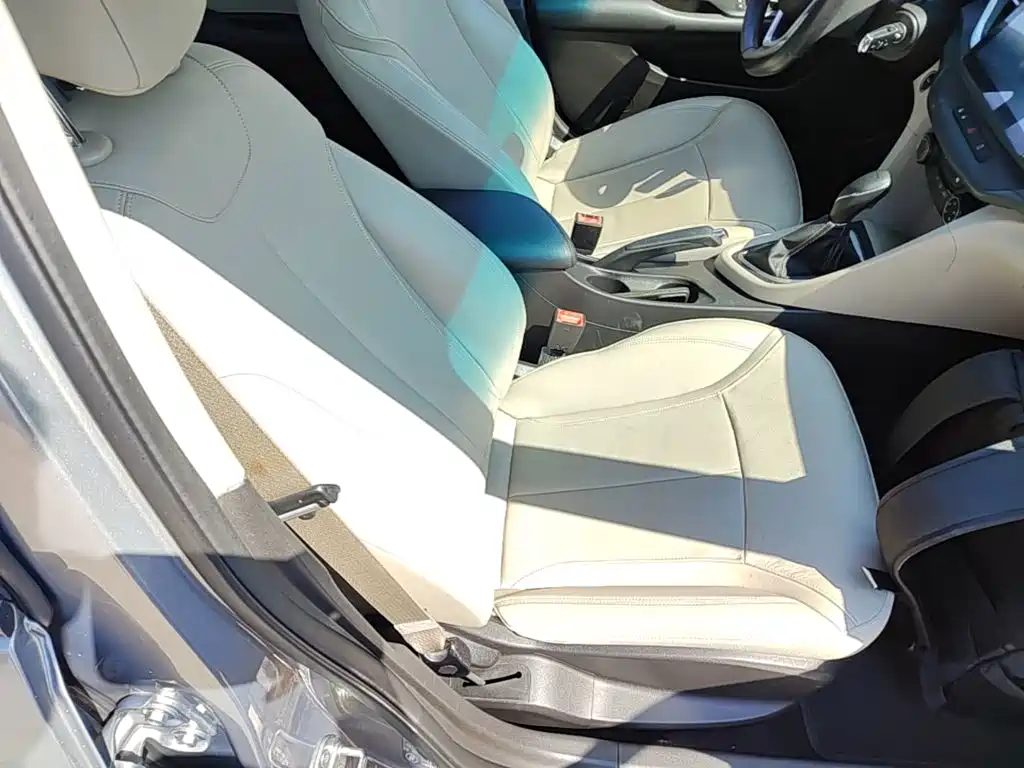 Buick Excelle — миниатюра 25