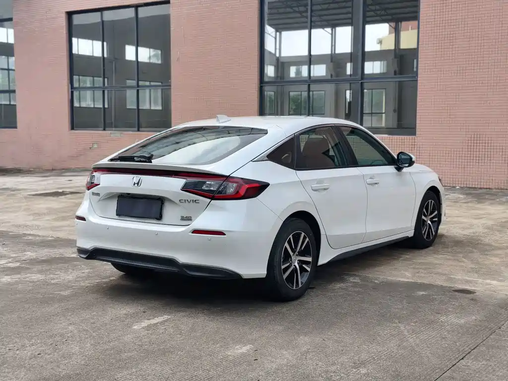 Honda Civic — миниатюра 8