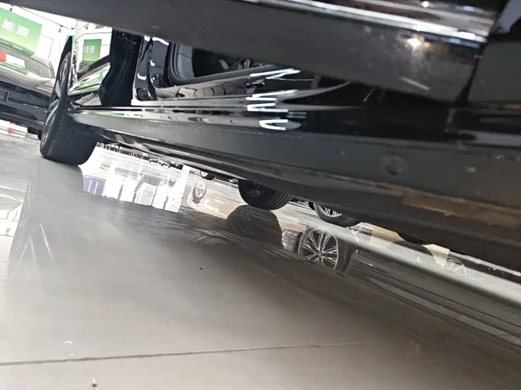 Volkswagen Passat — миниатюра 21