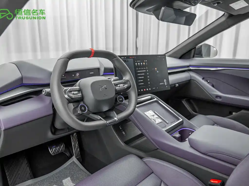 XPeng P7 — миниатюра 9