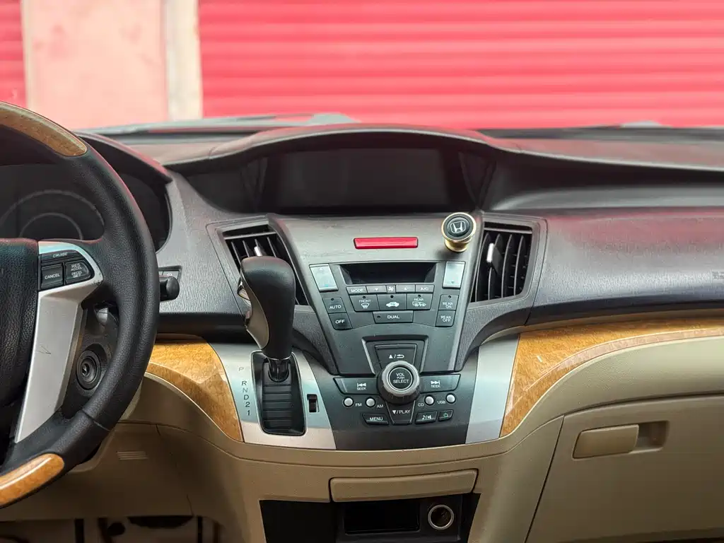 Honda Odyssey — фотографии объявления, Фото 12