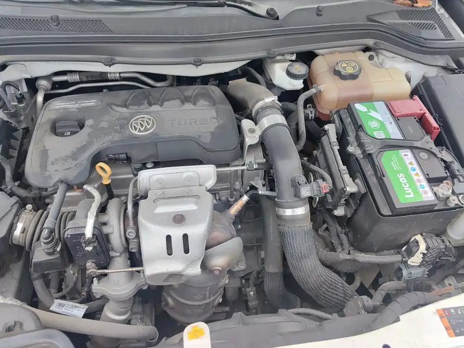 Buick Excelle — миниатюра 10