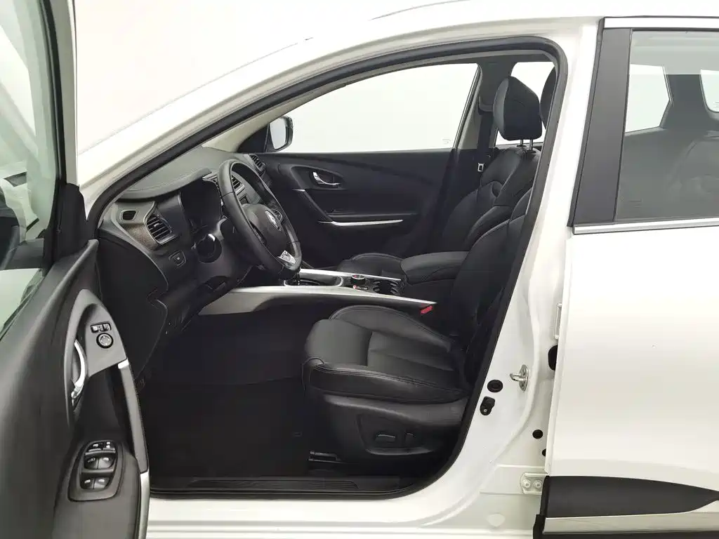 Renault Kadjar — миниатюра 10