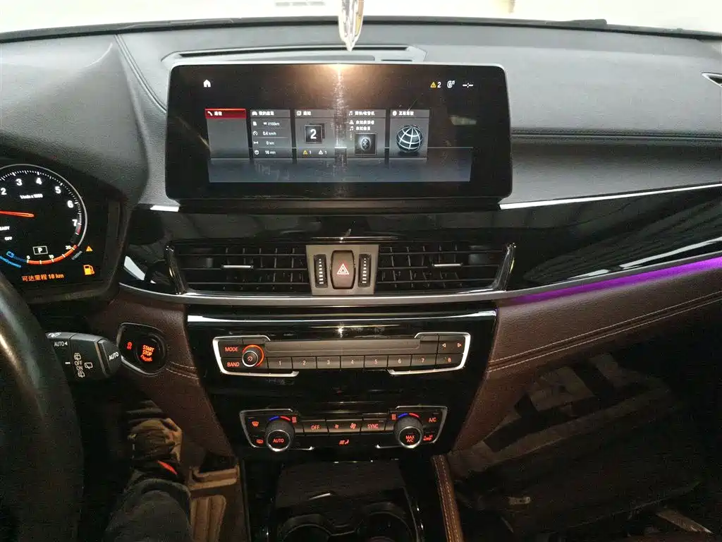 BMW X2 2023 sDrive25i M
