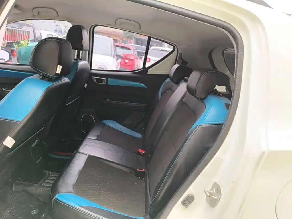 BAIC New Energy EC3 — миниатюра 17