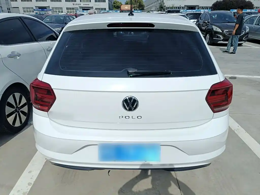 Volkswagen Polo — миниатюра 6