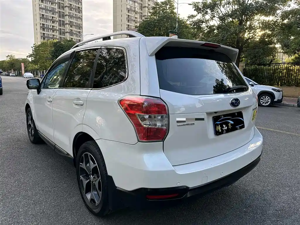 SUBARU FORESTER