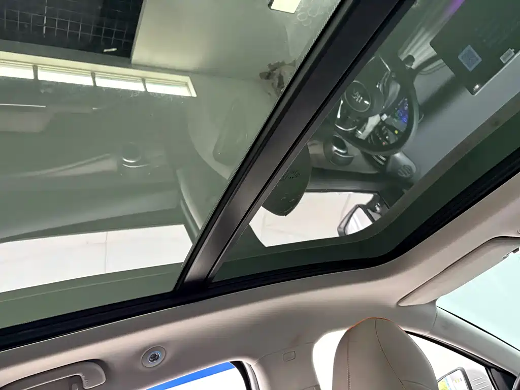 BYD Yuan Plus — миниатюра 16