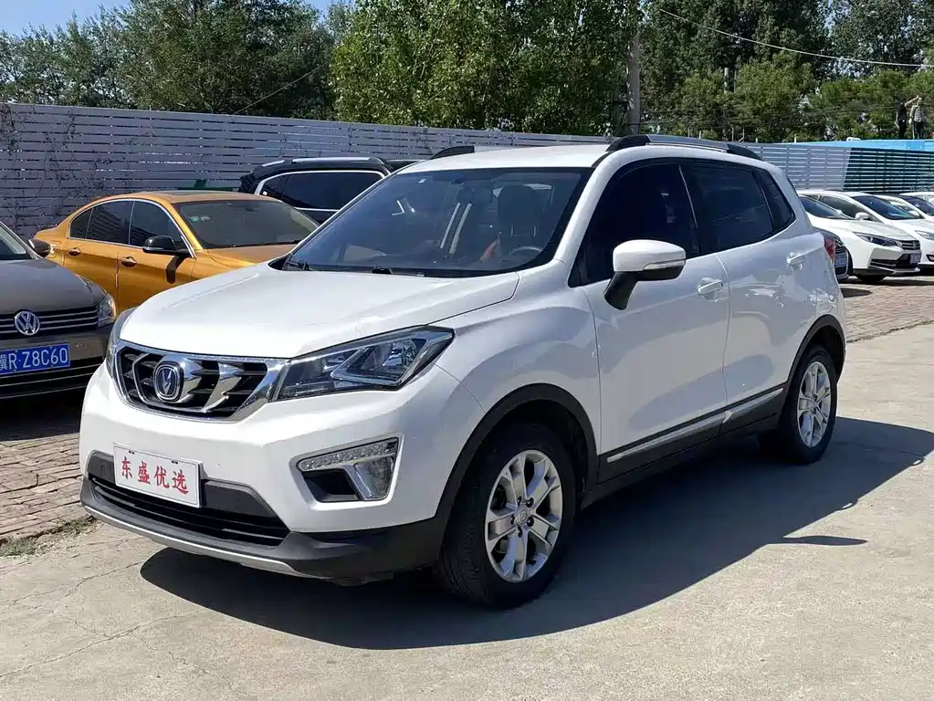 Changan CS15 2017