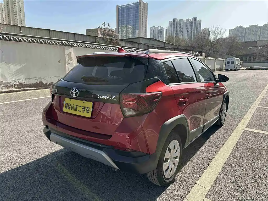 TOYOTA YARIS L ZHIXUAN