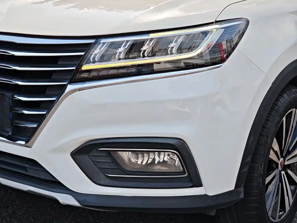 Roewe RX5 — миниатюра 9
