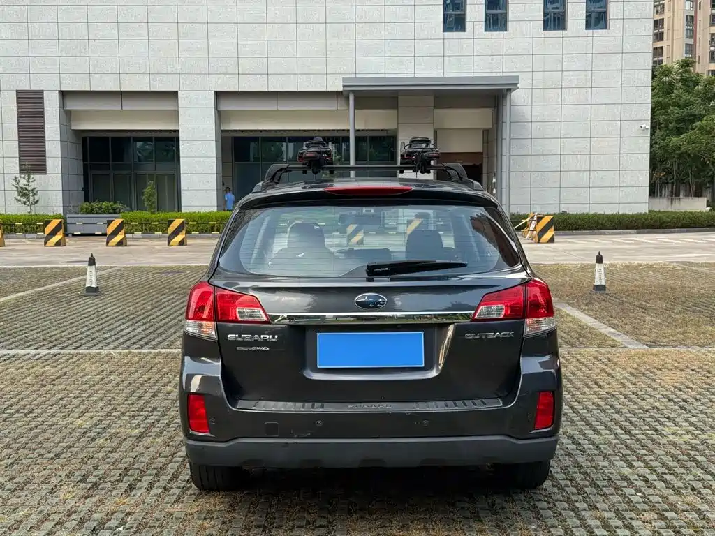 Subaru Outback — миниатюра 5