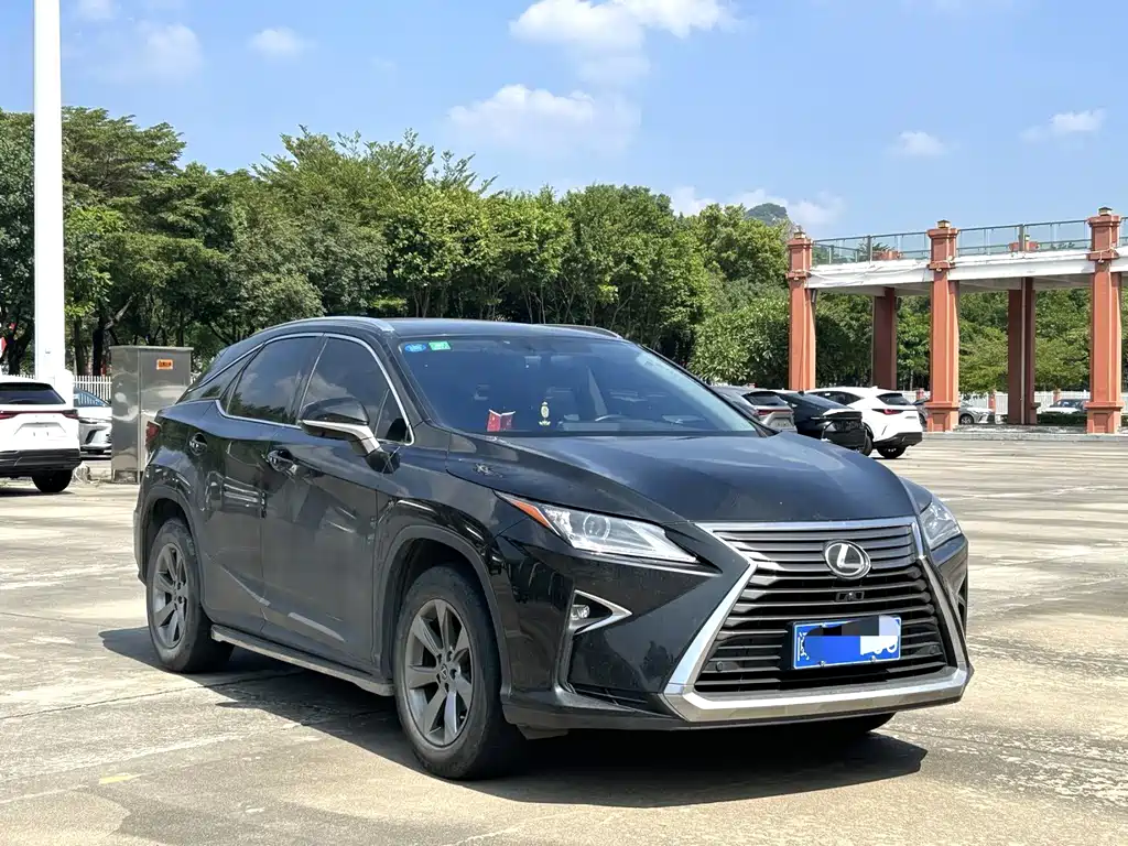 Lexus RX — миниатюра 8