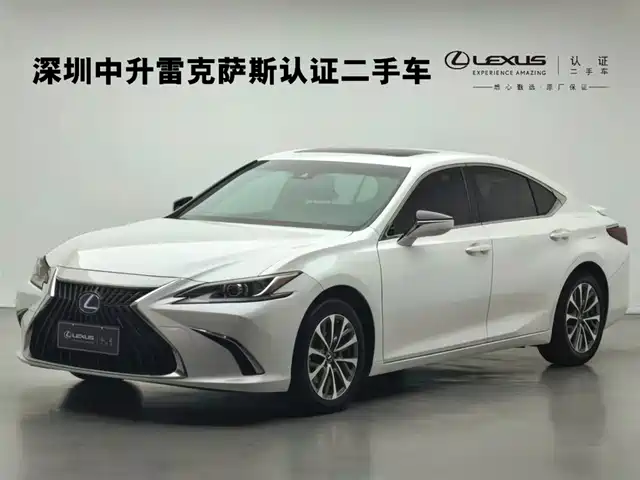 LEXUS ES 2021