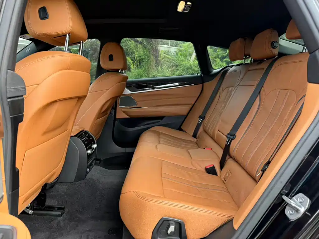 BMW 6 Series GT — миниатюра 48
