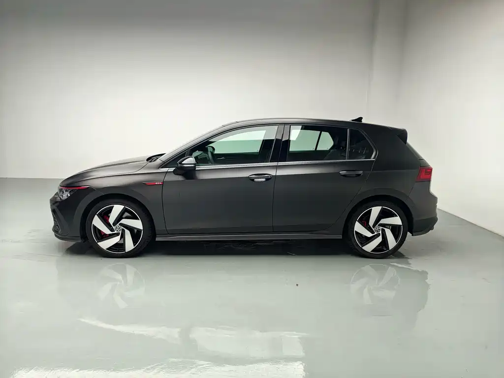 Volkswagen Golf GTI — миниатюра 7