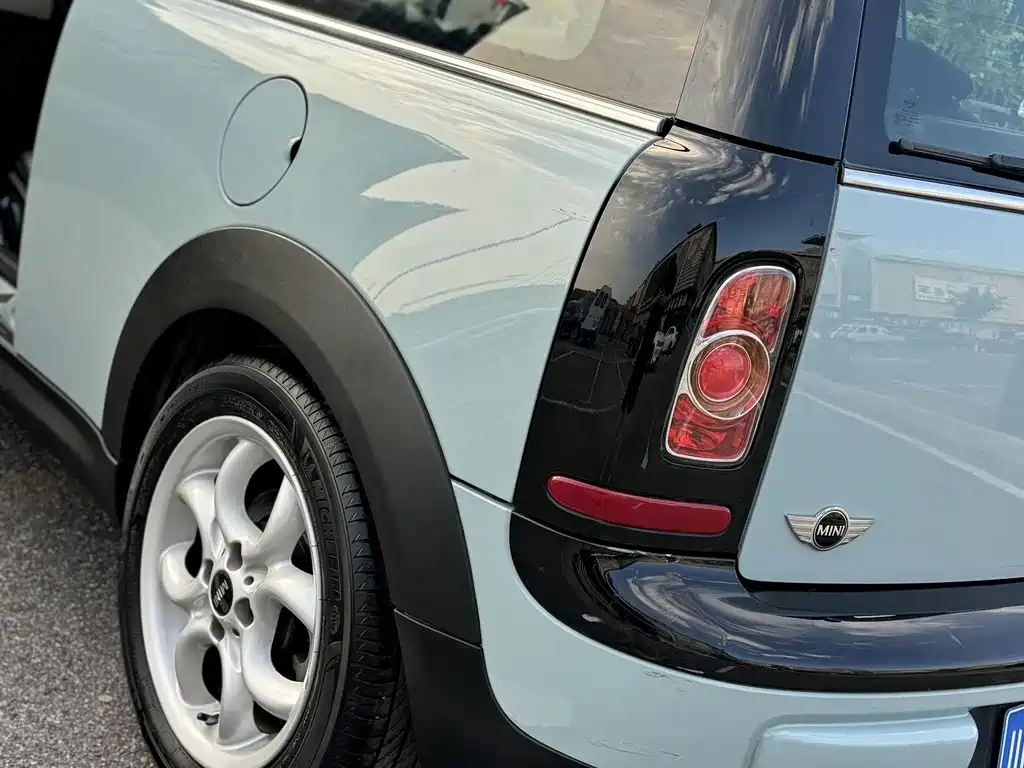 MINI Mini Clubman — миниатюра 11