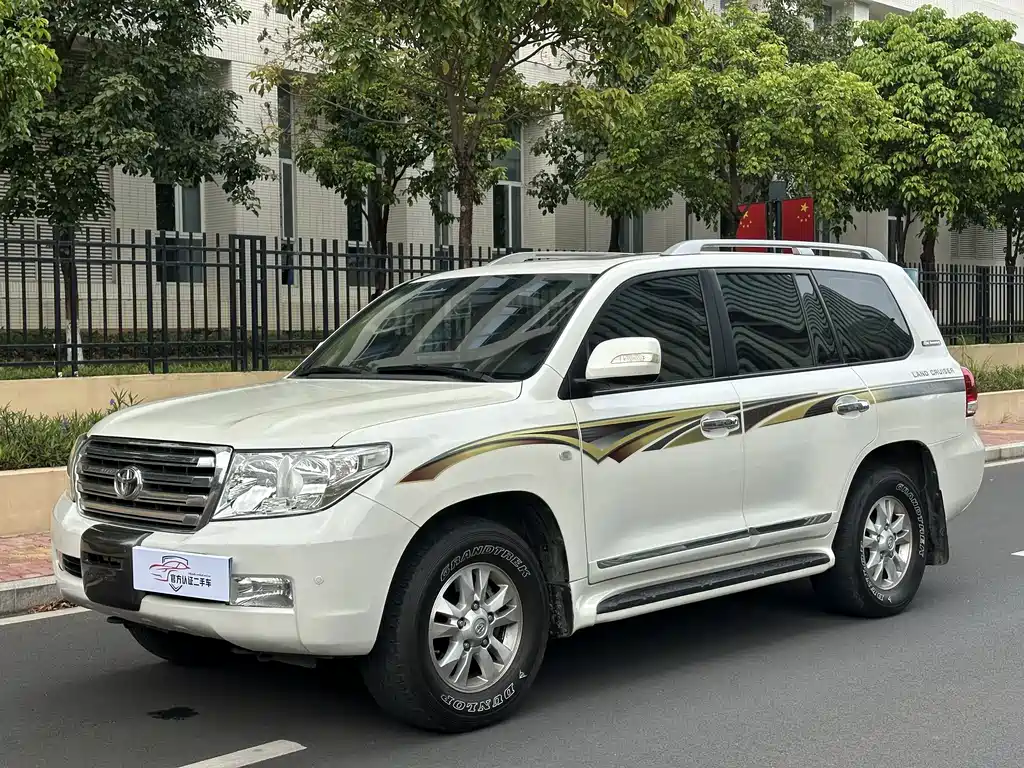 Toyota Land Cruiser 2012