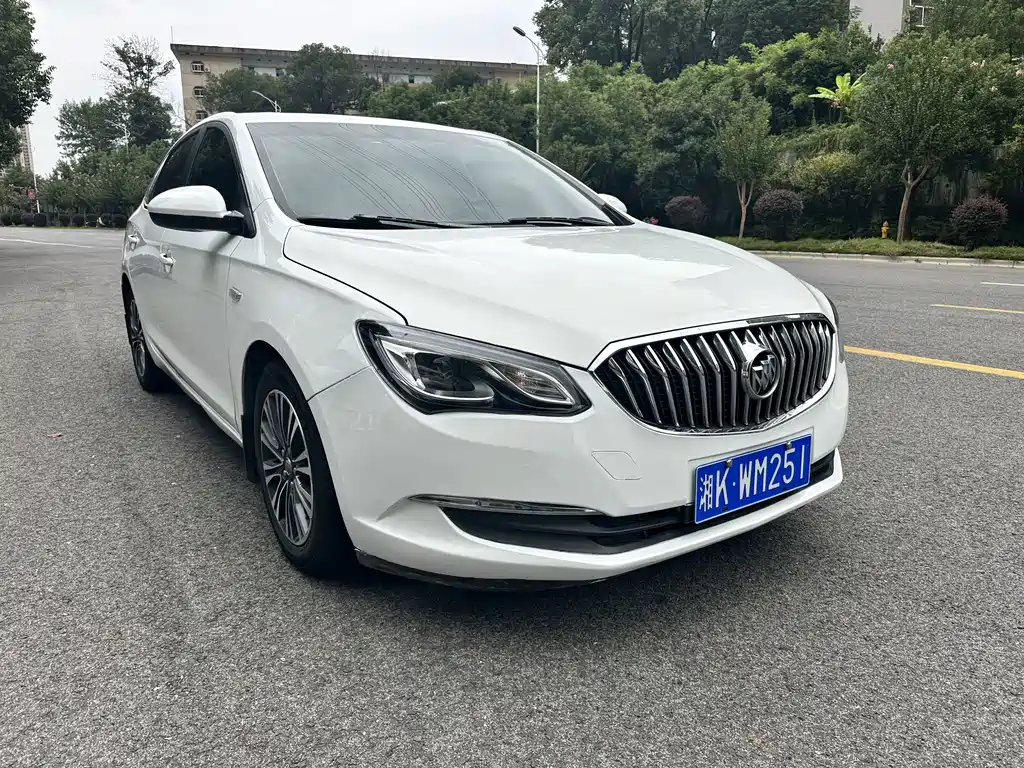 Buick Excelle — миниатюра 2