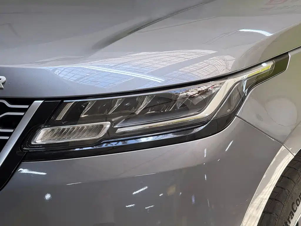 Land Rover Velar — миниатюра 3
