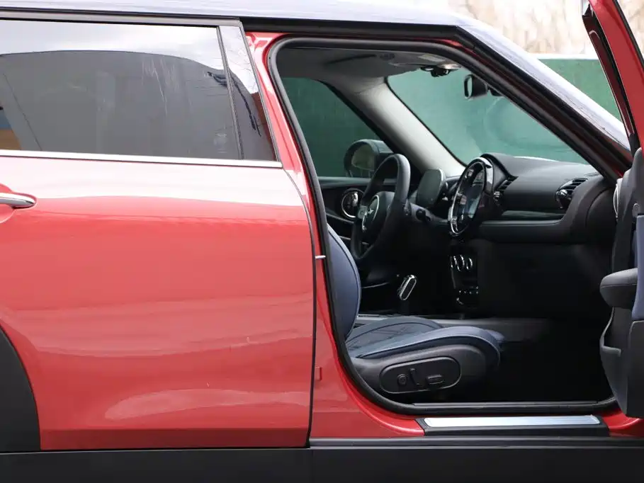 MINI Mini Clubman — миниатюра 17