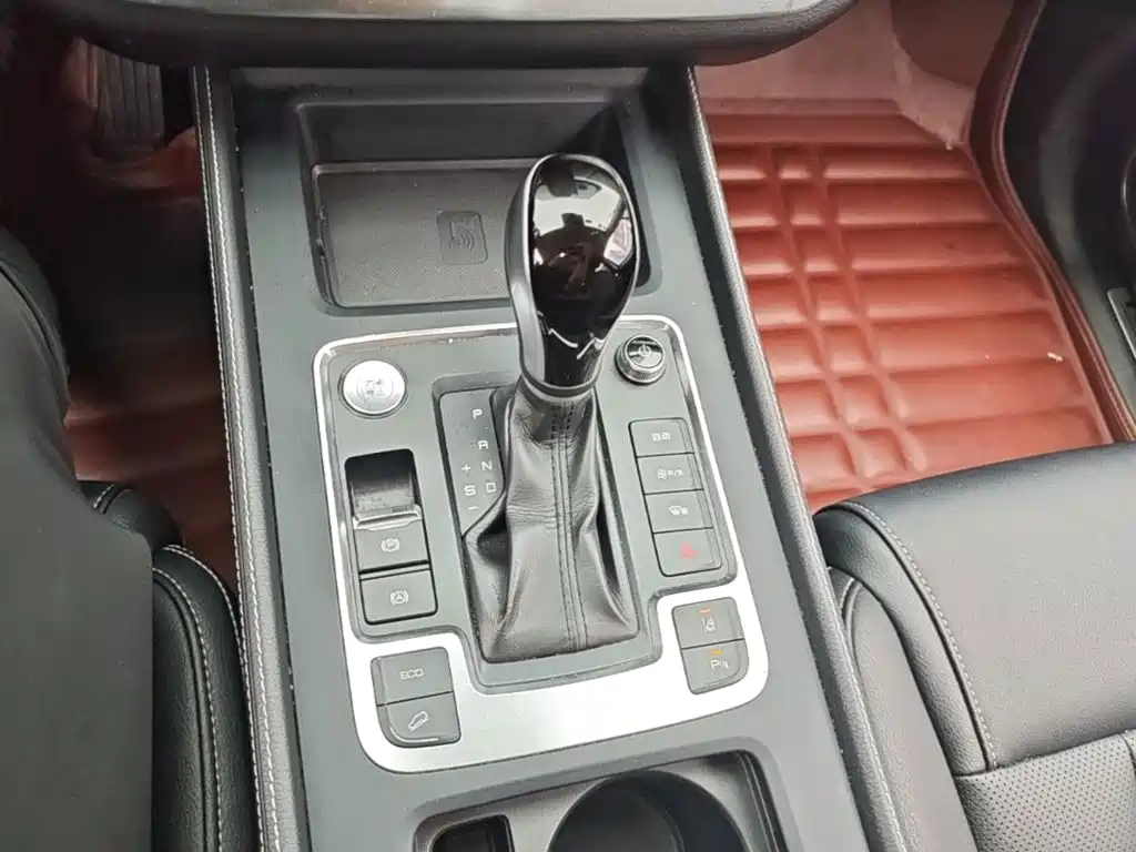 BYD Tang — миниатюра 14