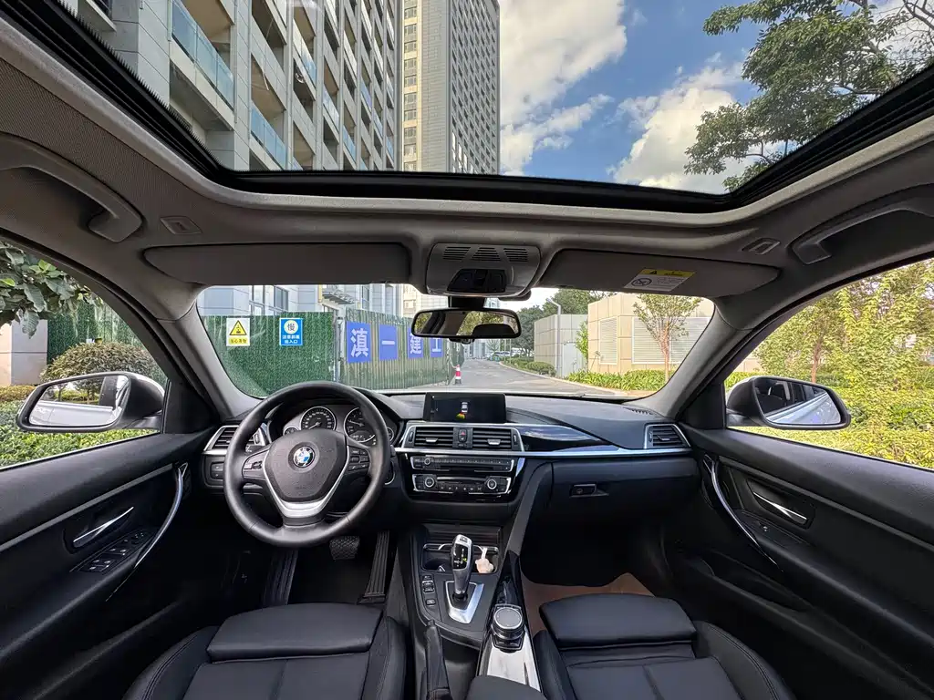 BMW 3 Series — миниатюра 18