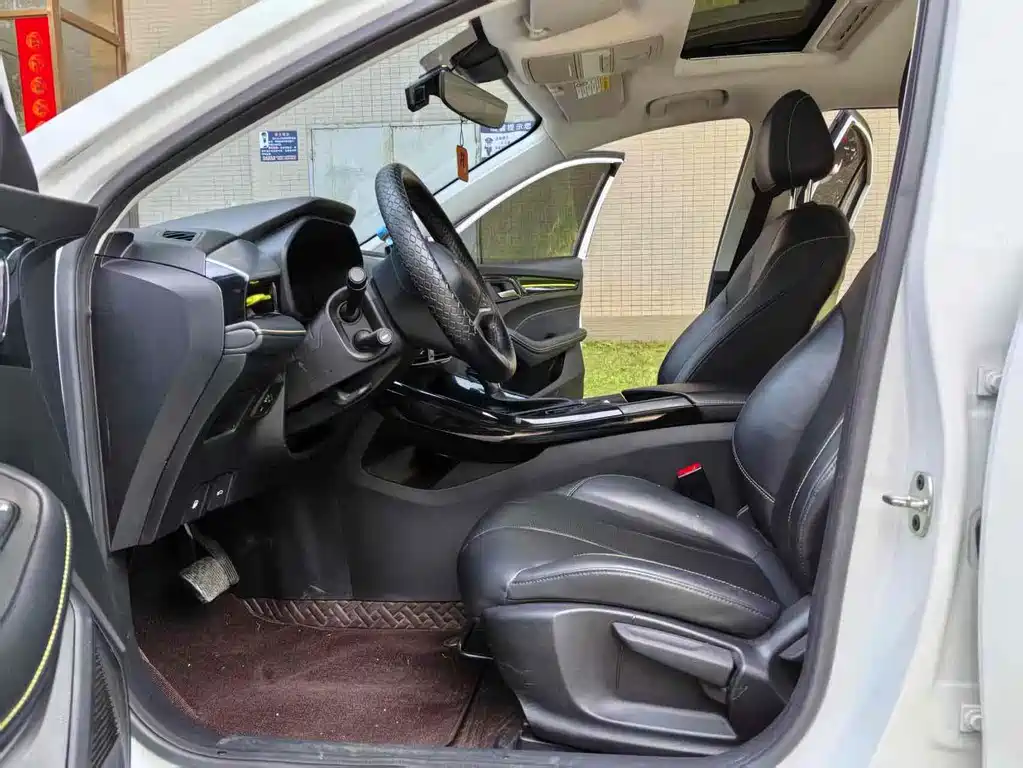 Roewe i5 2021 1.5L CVT