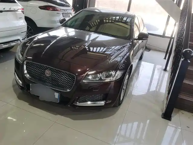 JAGUAR XFL