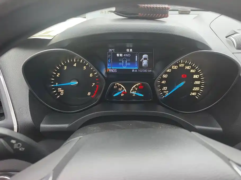 Ford Kuga — миниатюра 14